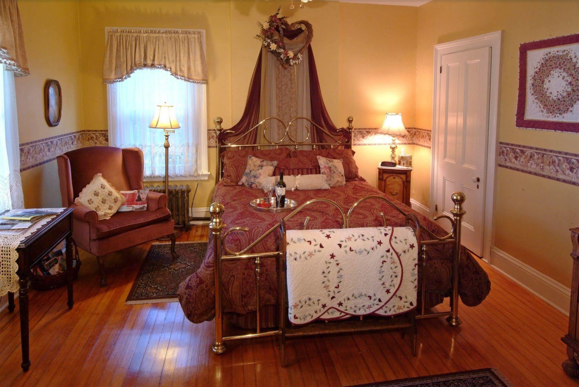 Bricktown Inn Haverstraw Bagian luar foto