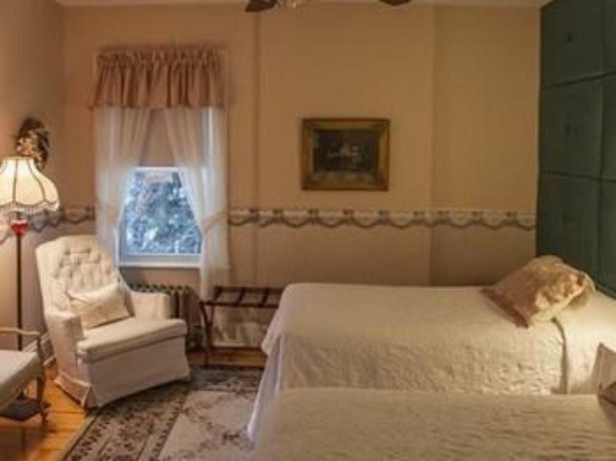 Bricktown Inn Haverstraw Bagian luar foto