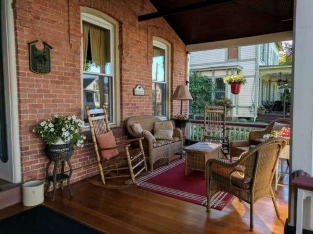 Bricktown Inn Haverstraw Bagian luar foto