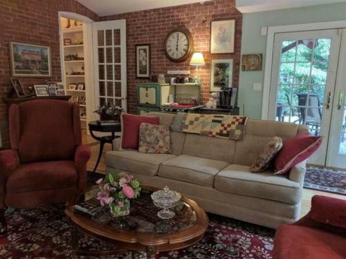 Bricktown Inn Haverstraw Bagian luar foto